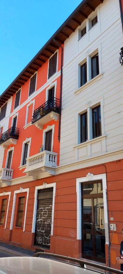 Houston House Apartment Milan Exterior photo